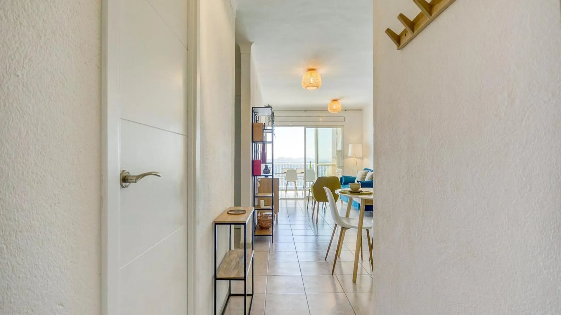 Apartment With Barbecque Ρόζες